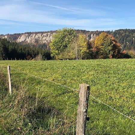 Nuit Insolite - La Cabane Du Haut-Doubs Les Gras Zewnętrze zdjęcie