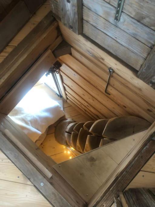 Nuit Insolite - La Cabane Du Haut-Doubs Les Gras Zewnętrze zdjęcie